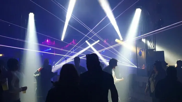 Stage, decking & backstage build